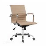 Cadeira DIRETOR Charles Eames Esteirinha FENDI – 32890 Magazine Office 7