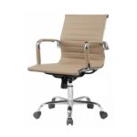 Cadeira DIRETOR Charles Eames Esteirinha FENDI – 32890 Magazine Office 11